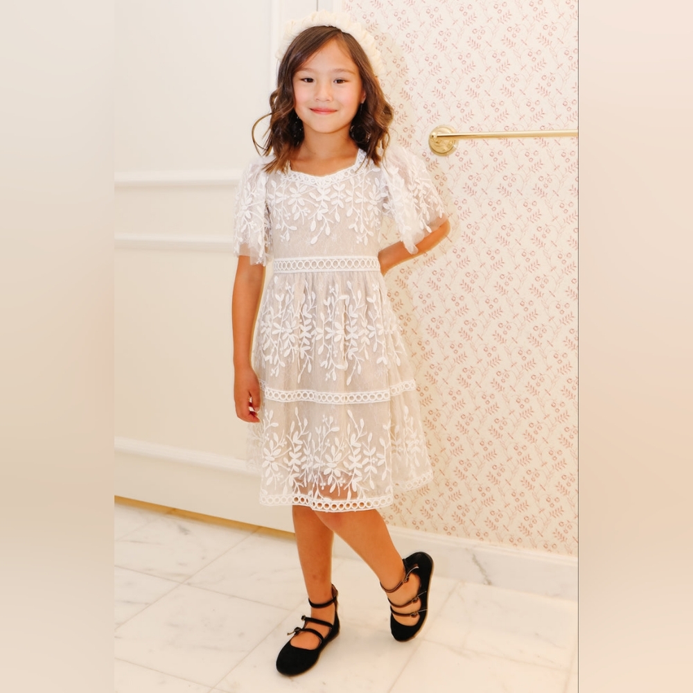 Ivy City Co Mini Venice Dress with Flutter Sleeves in Champagne